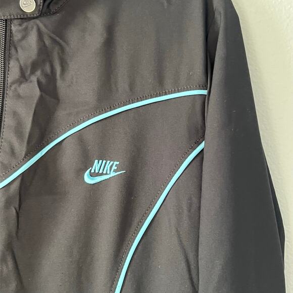 Nike Sportswear Full-Zip Jacket Black Size Large Vintage Windbreaker - Picture 3 of 7
